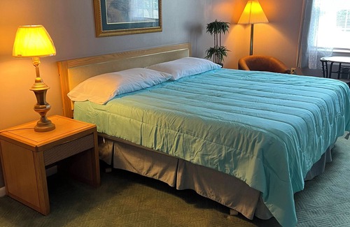 Lebanon Hotel | Grand Lake Hotel