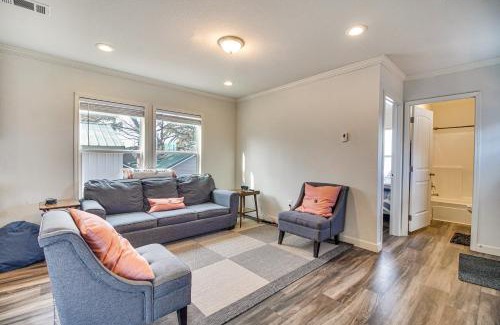 Dennis House | Grand Lake Views Pet-Friendly Jay Getaway!