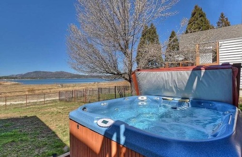 Big Bear Lake House | Grand Lakefront Escape