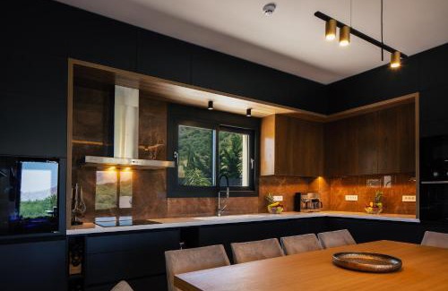Mathes Villa | Grand Luxe Villa