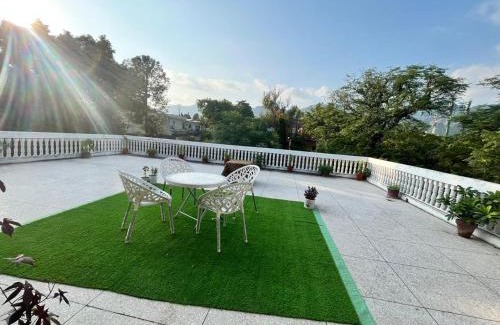 F-6 Sector House | Grand Manor House