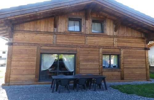 Verchaix Ski Chalet | GRAND-MASSIF VERCHAIX-MORILLON-SAMOENS MOUNTAIN CHALET APARTMENT 6/8 PERS