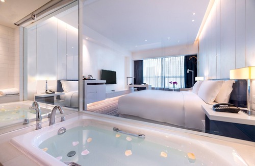 Pudong Hotel | Grand Mercure Shanghai Century Park