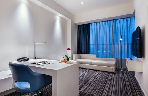 Pudong Hotel | Grand Mercure Shanghai Century Park