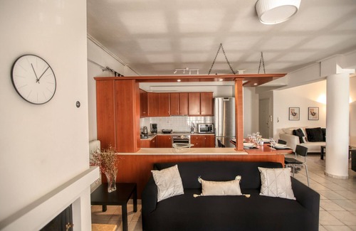 Kalambaka Apartment | Grand Meteora Central Luxury Apartment