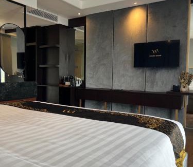 Kepanjen Hotel | Grand Miami Hotel