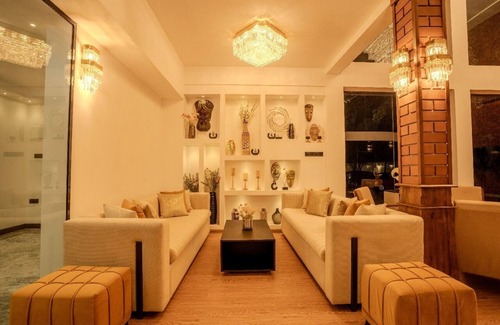 Kaduwela Hotel | Grand Minaro