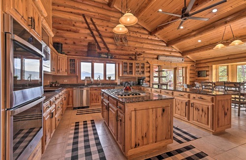Eagle Nest Cabin | Grand Mountain Retreat in Angel Fire w/Game Room!