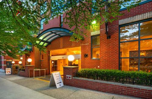 Downtown Vancouver Hotel | Grand Park Hotel & Suites Downtown Vancouver, an Ascend Collection Hotel