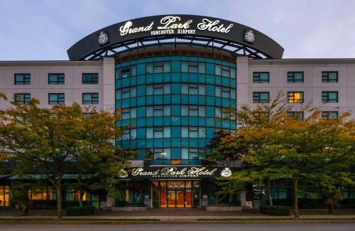 Richmond City Centre Hotel | Grand Park Hotel Vancouver Airport, an Ascend Collection Hotel