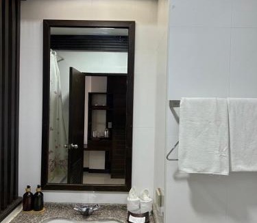 Uthai Hotel | Grand Phranakhon Hotel