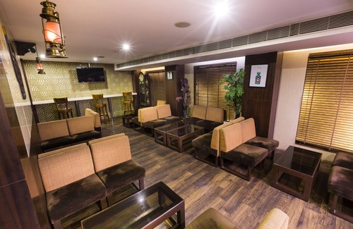 Porur Hotel | Grand Residence