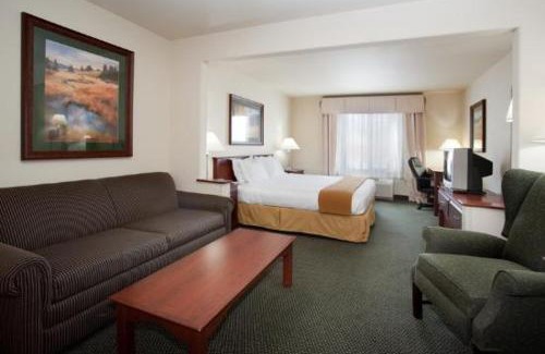 Parachute Hotel | Grand River Hotel