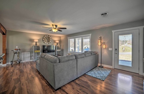 Grand Rivers House | Grand Rivers Home, Close to Town + Lakefront!