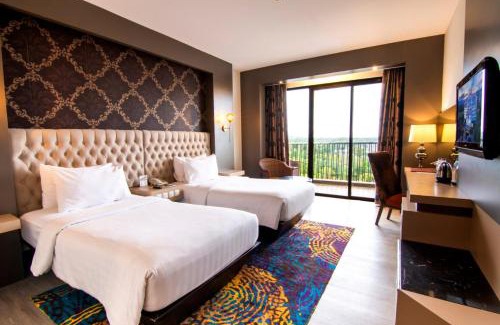 Bukittinggi Hotel | Grand Rocky Hotel Bukittinggi