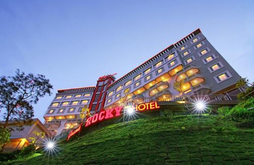 Bukittinggi Hotel | Grand Rocky Hotel Bukittinggi