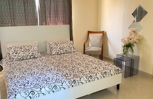 Abu Shagara Apartment | Grand Sakura Hotel Apartments in superb Sharjah with WiFi, AC