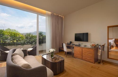 Lellopitiya Hotel | Grand Silver Ray