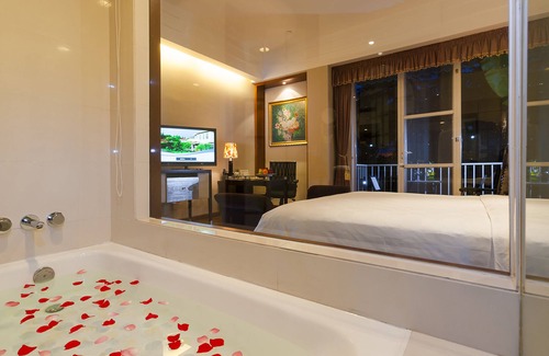 Xuhui Hotel | Grand Skylight Gardens Hotel Shanghai