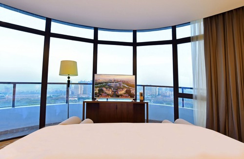 Huiyang Hotel | Grand Skylight Int'l Hotel Huizhou