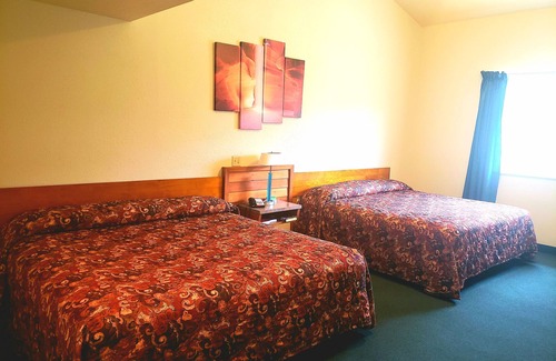 Cannonville Hotel | Grand Staircase Inn