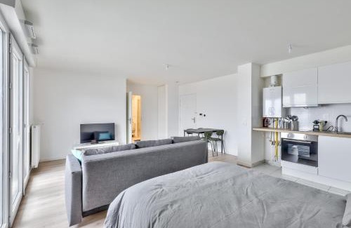 Rosny-sous-Bois Apartment | Grand studio à Rosny