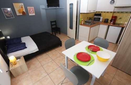 Argeles Plage Apartment | Grand studio 6 à 50m de la plage Argelès