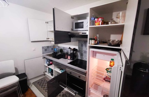Faubourg de l'Arche Apartment | Grand Studio au Pied de La Défense
