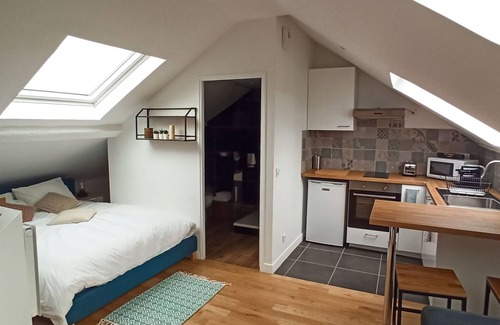 Poissy Apartment | Grand Studio