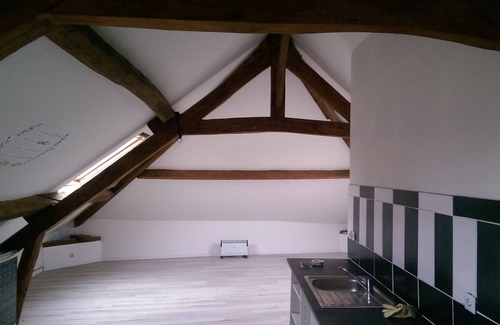 Monchy-Humieres Apartment | Grand Studio Meublè Independant Dans Maison au Coeur du Village