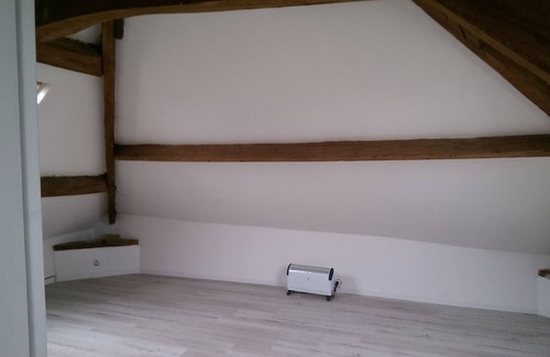 Monchy-Humieres Apartment | Grand Studio Meublè Independant Dans Maison au Coeur du Village