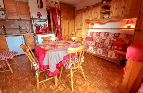 Montclar Apartment | Grand studio terrasse plein sud vue station