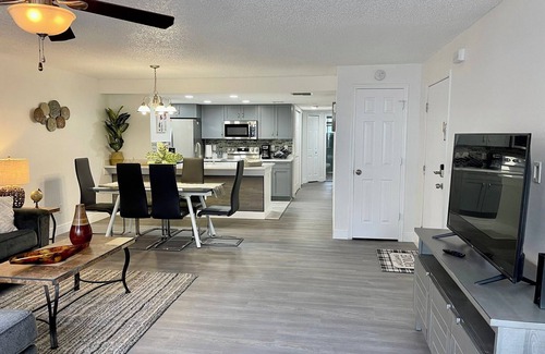 Royal Palm Bay Apartment | Grand Superior 3BR Condo Near Disney Parks #10