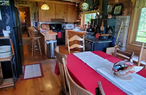 Tetonia Cabin | Grand Teton View Rustic Cabin in the Woods
