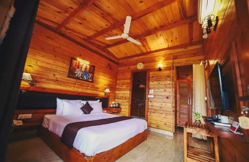 Arambol Hotel | Grand Vatika Resort