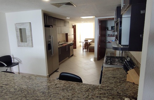 North Hotel Zone Apartment | Grand Venetian luxury condominium