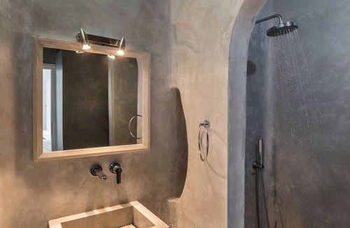 Megalochori Hotel | Grand View