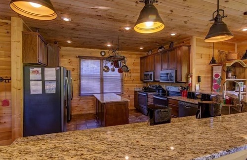 Pigeon Forge Cabin | Grand View Lodge, free tickets, no catch!