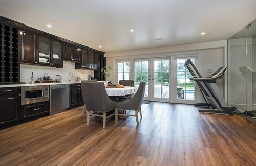 West Vancouver House | Grand West Vancouver Mansion