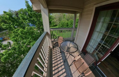 Nashville Hotel | Grand Wood Suites