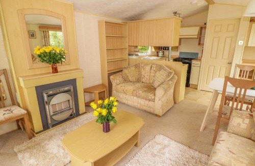 Pontypool House | Grandads Shack