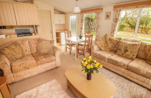 Pontypool House | Grandads Shack