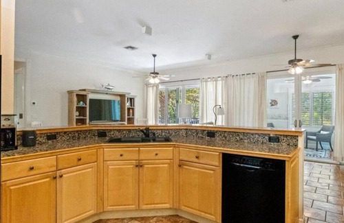 Boca Grande House | Grande Canal - Captivating 3 bedroom retreat