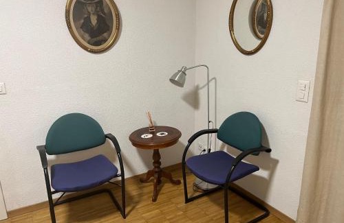 Lausanne House | Grande chambre avec Salle de Bains Privative