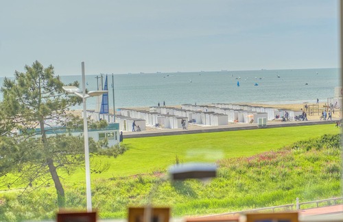 Cote Ouest Ormeaux Apartment | Grande Demeure Avec vue Imprenable sur la mer et la Plage