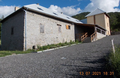 Les Sagnieres House | Grande Maison Avec Piscine Indépendante . A 8 Minutes D Embrun