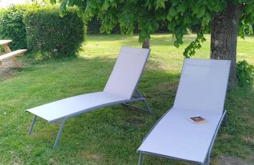Champignelles House | Grande Maison de plain pied avec jardin arboré.