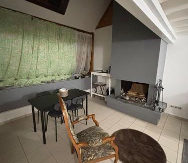 Val-de-Reuil Villa | Grande maison des Compagnons