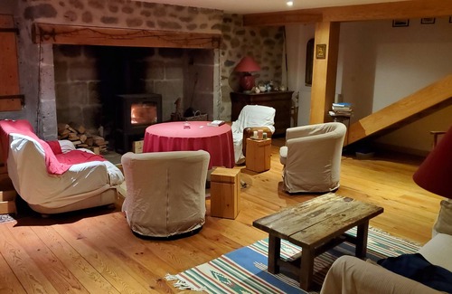 Valuejols House | Grande Maison Familiale à Proximité de Sentiers de Randonnées