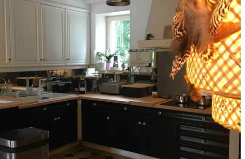 Vienne-en-Arthies House | Grande Maison Dans un Charmant Village. Route Impressionniste